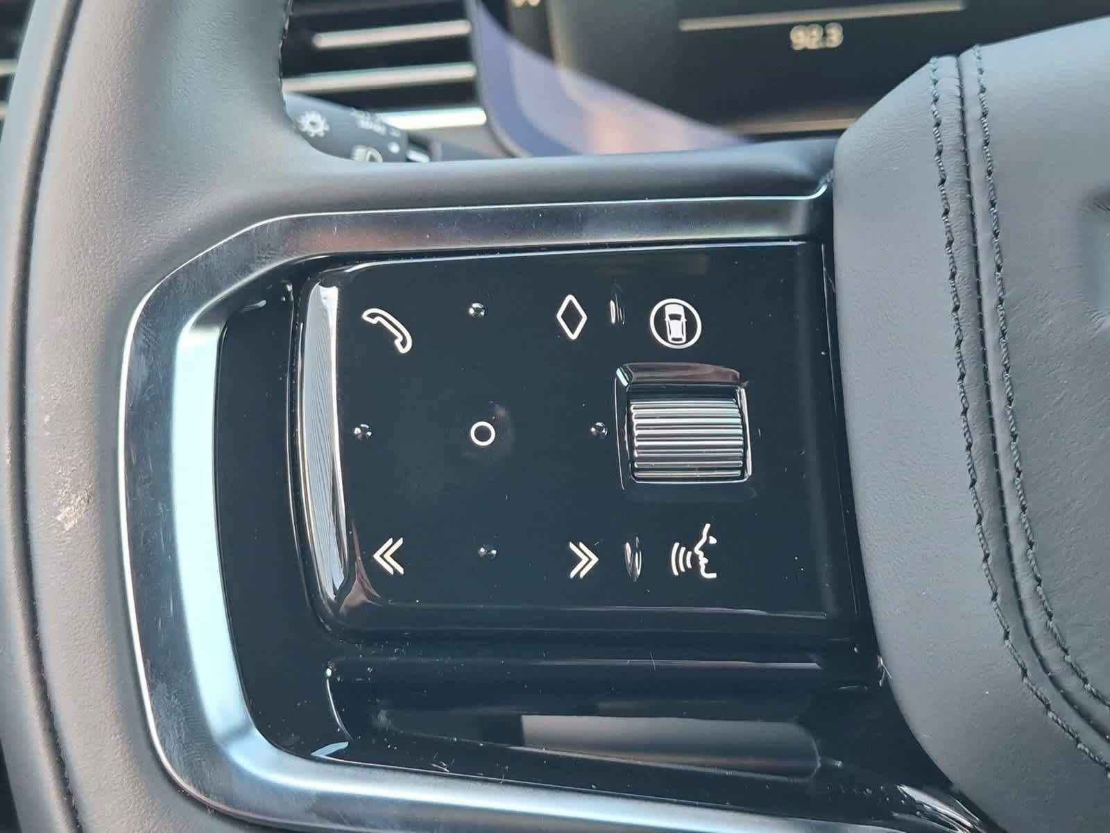 New 2027 Land Rover Range Rover Sport SE AWD/4WD image 25