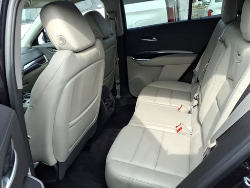 Certified 2023 Cadillac XT4 Luxury w/ Cold Weather Package image 13