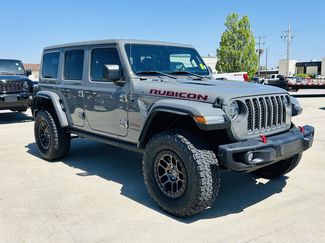 Used 2022 Jeep Wrangler Unlimited Rubicon w/ Xtreme Recon 35" Tire Package AWD/4WD video 2