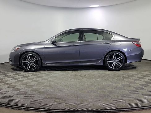 Certified 2017 Honda Accord Touring image 11