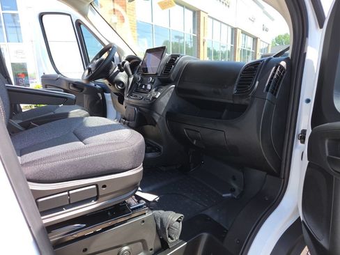 Used 2025 RAM ProMaster 1500 w/ Premium Convenience Group FWD image 22