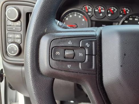 Used 2025 Chevrolet Silverado 2500 Custom w/ Custom Value Package AWD/4WD image 14