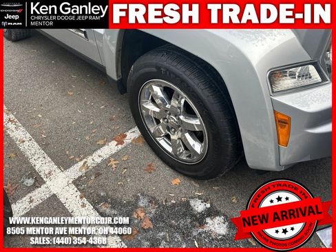 Used 2012 Jeep Liberty Sport image 9