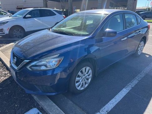 Used 2017 Nissan Sentra S image 7