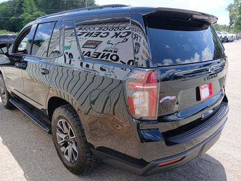 Used 2024 Chevrolet Tahoe Z71 w/ Luxury Package AWD/4WD image 6