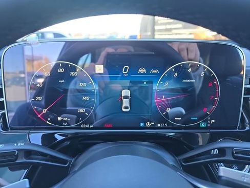 New 2026 Mercedes-Benz E 350 4MATIC Sedan image 32