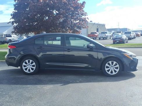 Used 2023 Toyota Corolla LE FWD image 21