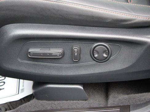 Used 2025 Honda CR-V Sport-L image 13