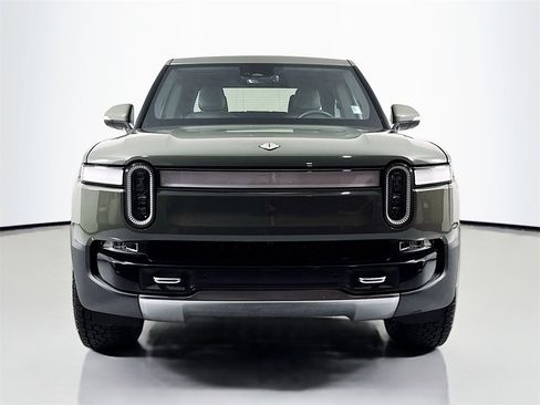 Used 2022 Rivian R1T Launch Edition image 2