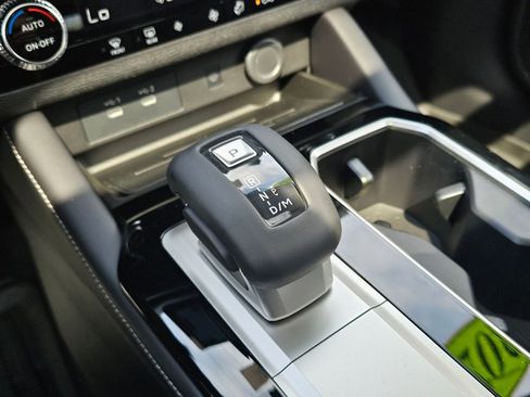 New 2026 Mitsubishi Outlander Trail Edition AWD/4WD image 23