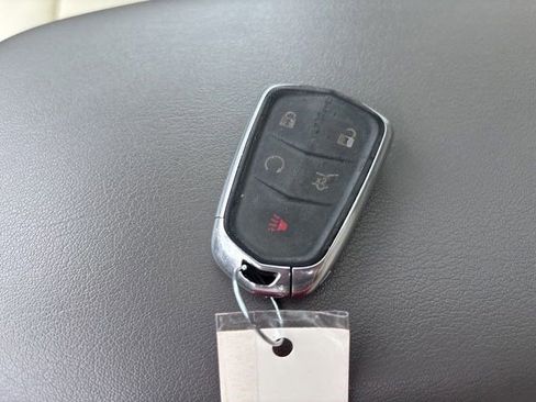 Used 2017 Cadillac XT5 Luxury w/ Driver Awareness Package image 52