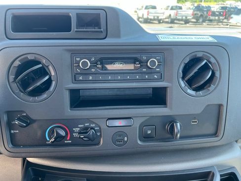 Used 2024 Ford E-450 and Econoline 450 Super Duty w/ Power Windows & Locks Group RWD image 5