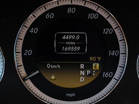 Used 2012 Mercedes-Benz E 350 Sedan image 19