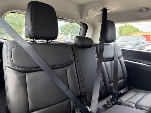Used 2025 Ford Expedition Max Active RWD image 30