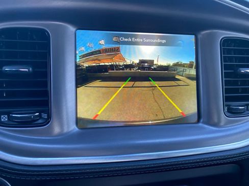 Used 2022 Dodge Charger R/T w/ Plus Group RWD image 16