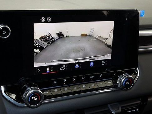 New 2026 GMC Canyon Elevation w/ Convenience Package image 18