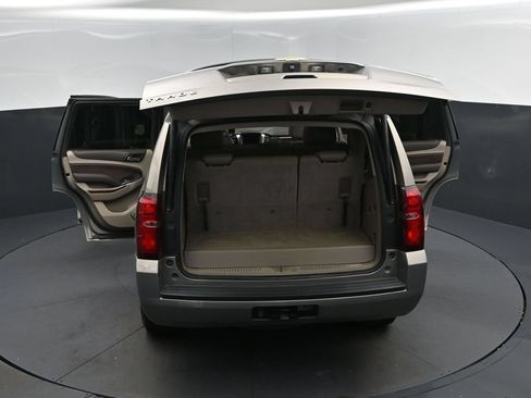 Used 2017 Chevrolet Tahoe LT RWD image 48