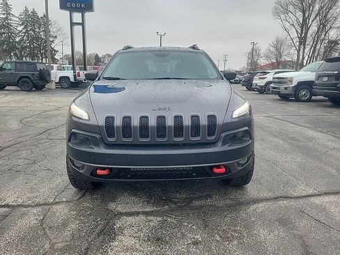 Used 2015 Jeep Cherokee Trailhawk w/ Leather Interior Group image 2