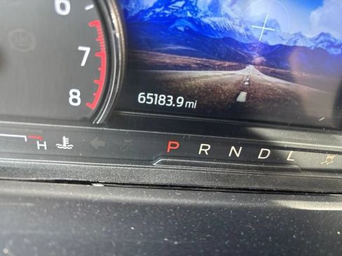 Used 2022 Ford Explorer Limited w/ Equipment Group 301A AWD/4WD image 5