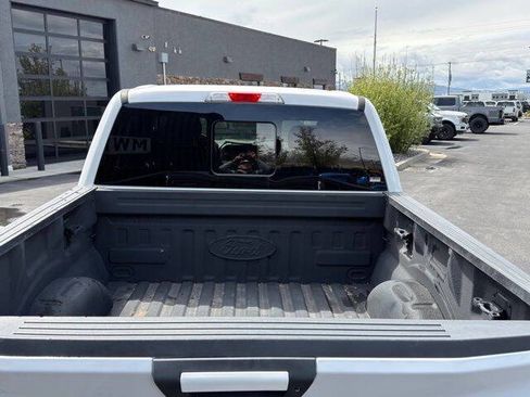 Used 2018 Ford F150 XLT w/ Equipment Group 302A Luxury AWD/4WD image 5