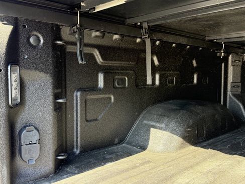 Used 2024 Chevrolet Silverado 2500 LT image 17