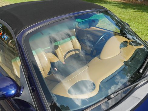 Used 2002 Porsche Boxster RWD image 47