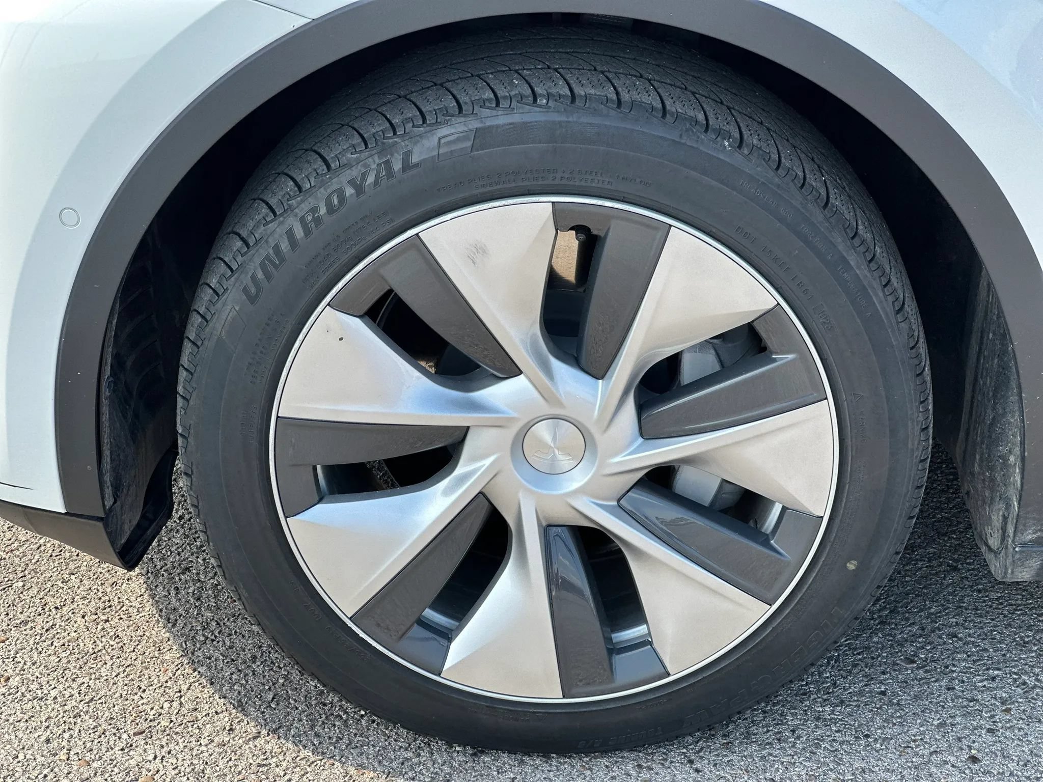 Used 2021 Tesla Model Y 2WD image 34