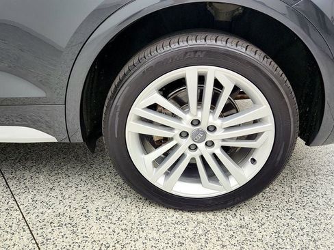 Used 2018 Audi Q5 Prestige w/ Prestige Package AWD/4WD image 9