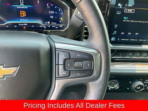 Used 2023 Chevrolet Silverado 1500 LT AWD/4WD image 12