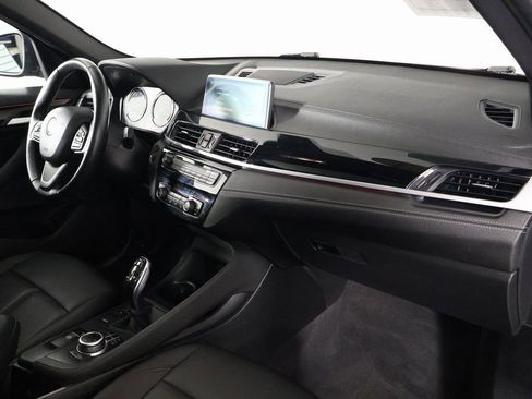 Used 2021 BMW X1 sDrive28i w/ Convenience Package image 9