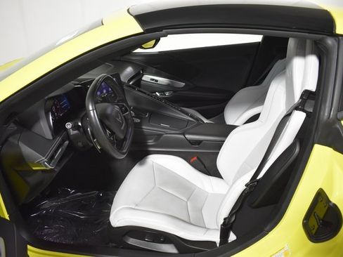 Used 2020 Chevrolet Corvette Stingray Coupe image 23