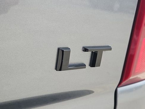 Used 2022 Chevrolet Silverado 1500 LT w/ LPO, Dark Essentials Package image 10