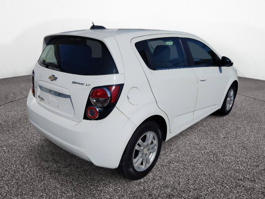 Used 2016 Chevrolet Sonic LT FWD image 7