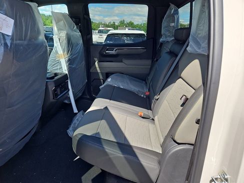 New 2026 Chevrolet Silverado 1500 ZR2 AWD/4WD image 23