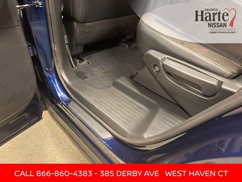 Certified 2023 Nissan Pathfinder SL image 25