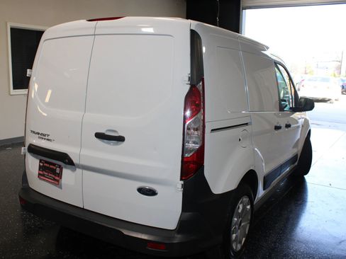 Used 2017 Ford Transit Connect XL image 2