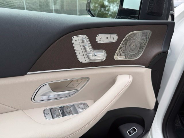 New 2027 Mercedes-Benz GLS 450 4MATIC image 15