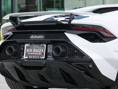 Used 2024 Lamborghini Huracan Tecnica RWD image 18