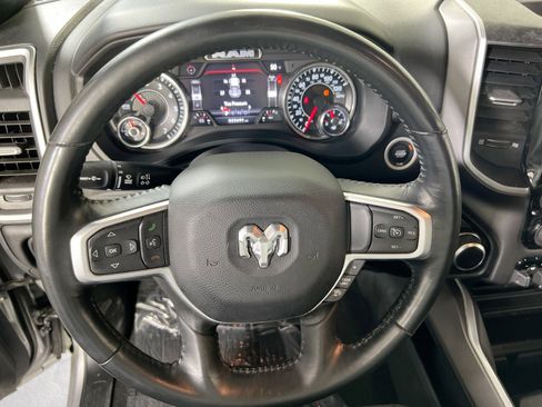 Used 2022 RAM 1500 Big Horn image 10