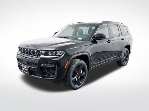 New 2026 Jeep Grand Cherokee L Limited w/ Limited Altitude Package image 3