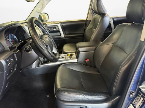 Used 2016 Toyota 4Runner Limited AWD/4WD image 11