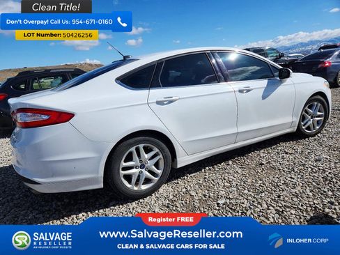 Used 2016 Ford Fusion SE image 4