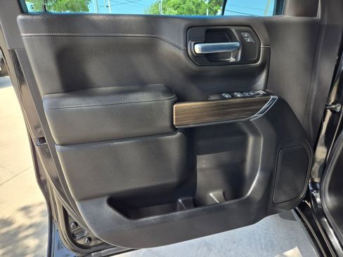 Certified 2019 Chevrolet Silverado 1500 RST AWD/4WD image 18