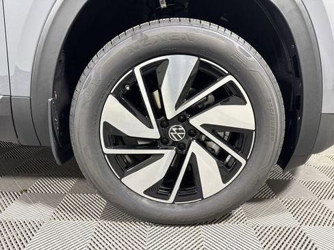 New 2026 Volkswagen Atlas SEL AWD/4WD image 11