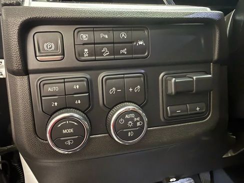 Certified 2025 Chevrolet Tahoe RST w/ RST Capability Package image 28