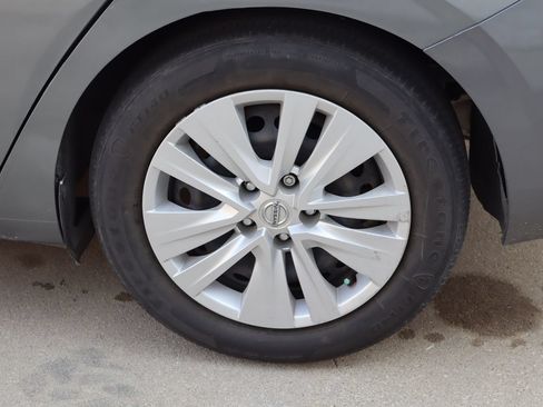 Used 2022 Nissan Sentra S w/ Trunk Package FWD image 23