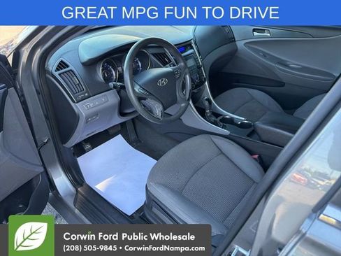 Used 2012 Hyundai Sonata GLS FWD image 11