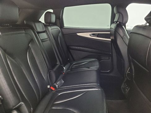 Used 2017 Lincoln MKX Premiere FWD image 19