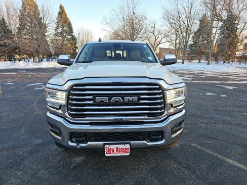Used 2022 RAM 3500 Limited w/ Rambox Utility Group image 9