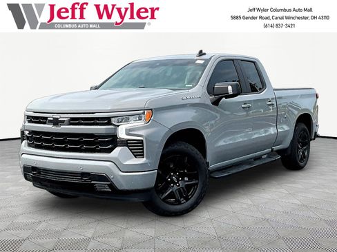 Used 2025 Chevrolet Silverado 1500 RST w/ Convenience Package II AWD/4WD image 1